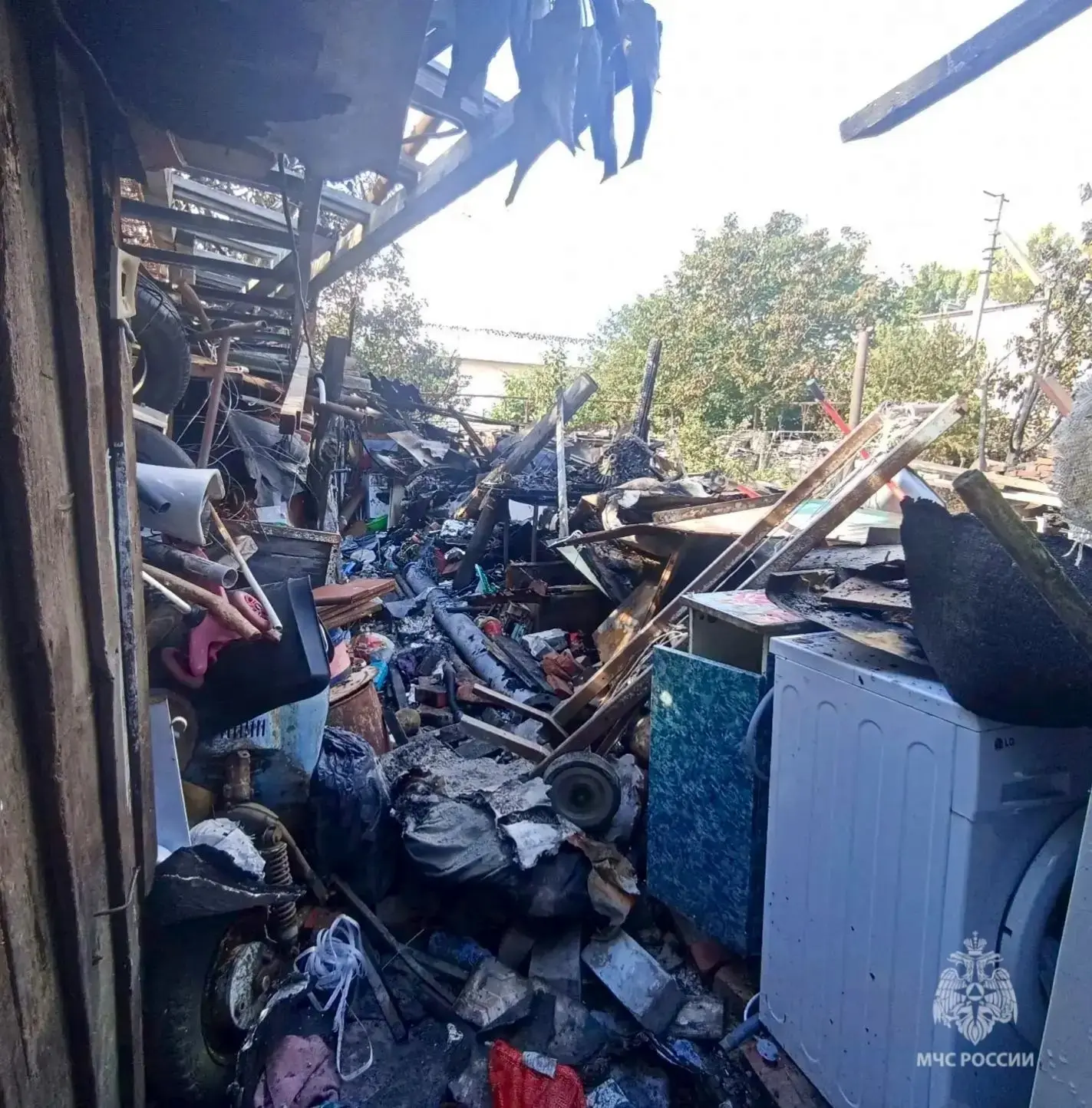 Под Энгельсом при пожаре пострадал пенсионер