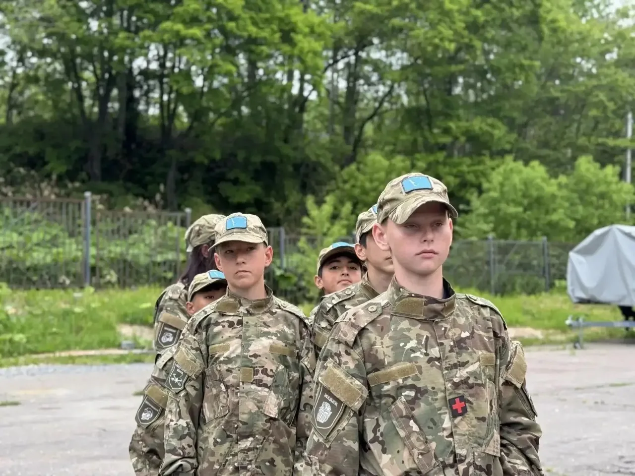 🇷🇺В учебно-методическом центре «Авангард» стартовала смена «Казачий сполох»

С 13 по 26 июня на ба
