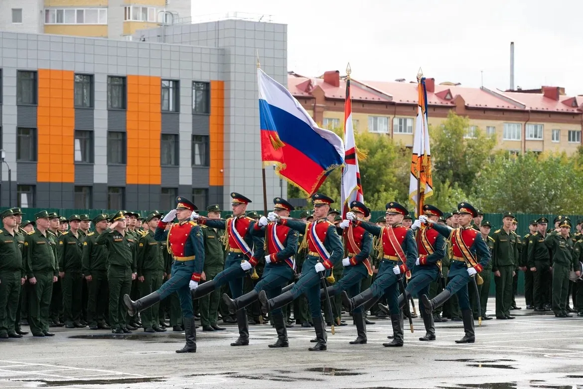 🎓 В ТВВИКУ дали старт новому учебному году