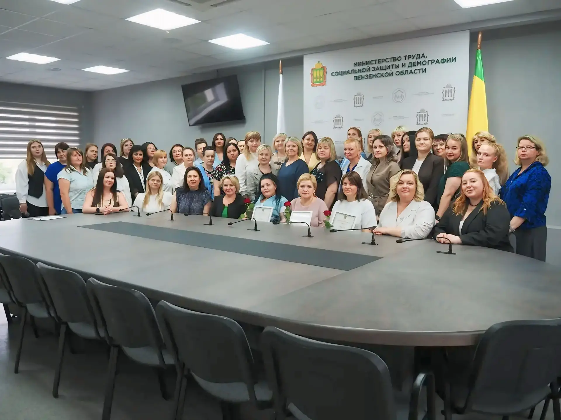 💫Ресурсный центр социально обслуживания населения отмечает первый юбилей!🎉
 
🎊Ровно пять лет наза