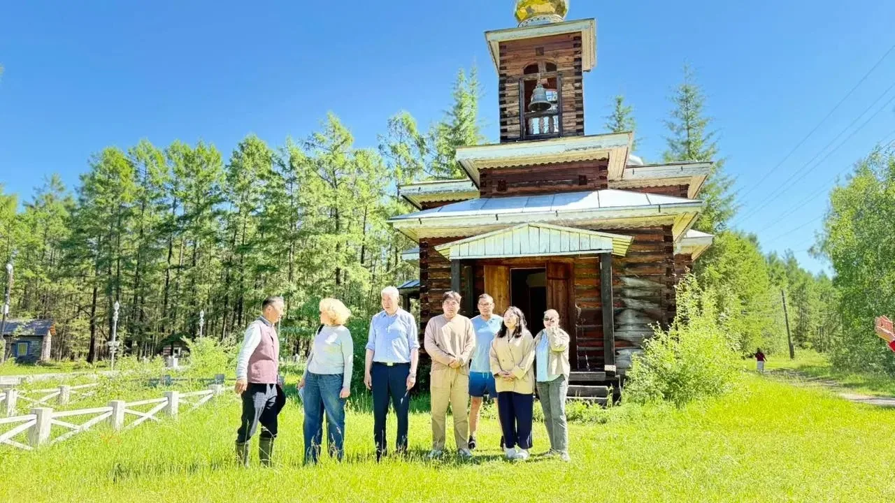 ТААТТАҔА ХОТУГУ ФОРУМ  ДЭЛЭГЭЭССИЙЭТЭ ҮЛЭЛЭЭТЭ
