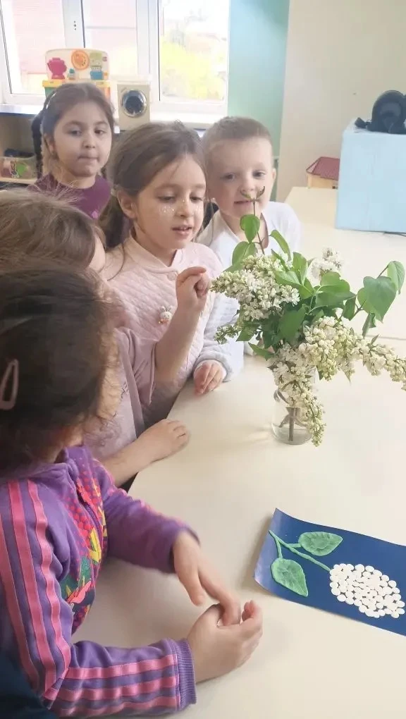 Творческое занятие «Веточка сирени» в группе № 2✅  В группе № 2 дошкольного уровня МБОУ «Лицей № 57»