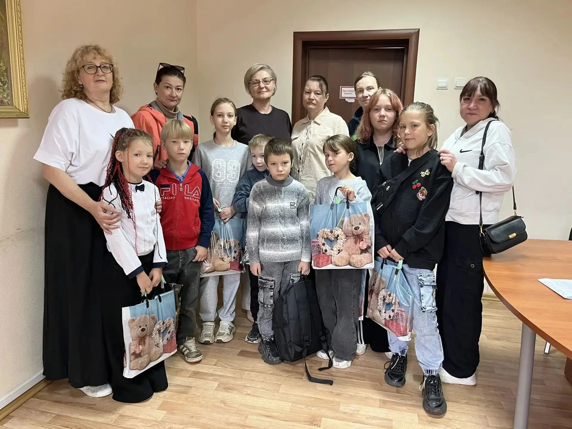 🎒 Помогли собрать в школу: Дети встретят 1 сентября с радостью!