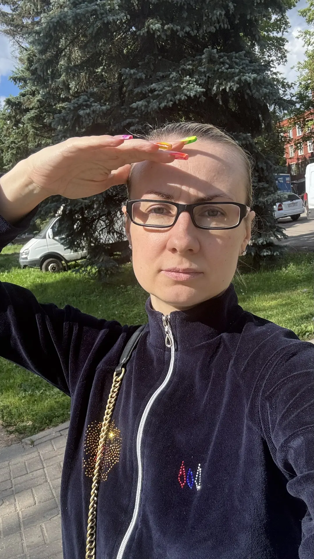 КЕТО НЕ ДОМА.
Поела вкусно — и всё по кето. Соленья по-домашнему и полный кайф это люля-кебаб из бар
