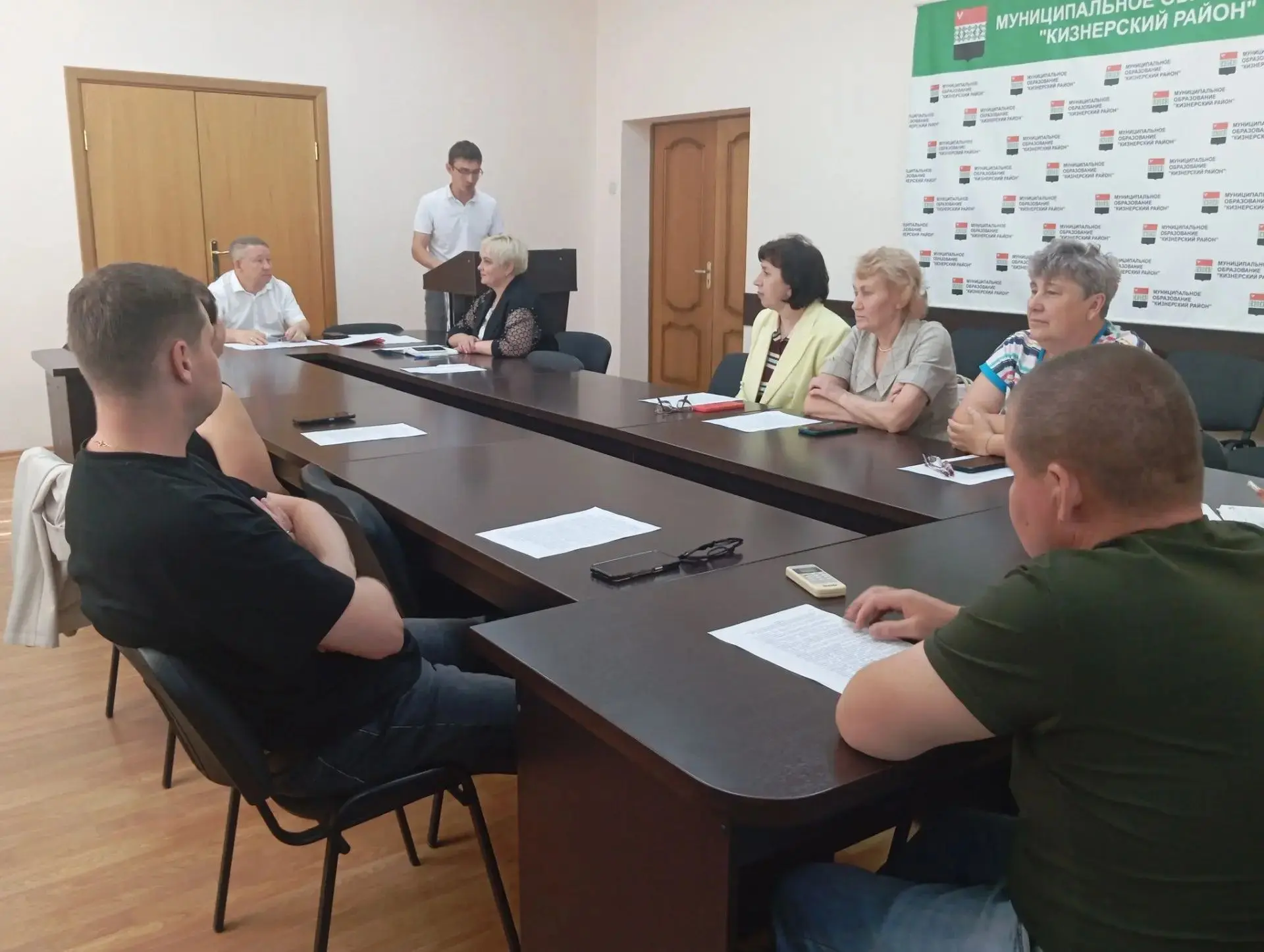 Заседание постоянных комиссий Совета депутатов по экономической политике и бюджету, законности и пра