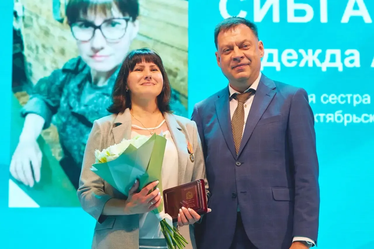 ❤️"Люди с большим сердцем": в Тольятти состоялось чествование медицинских работников
 
В преддверии 