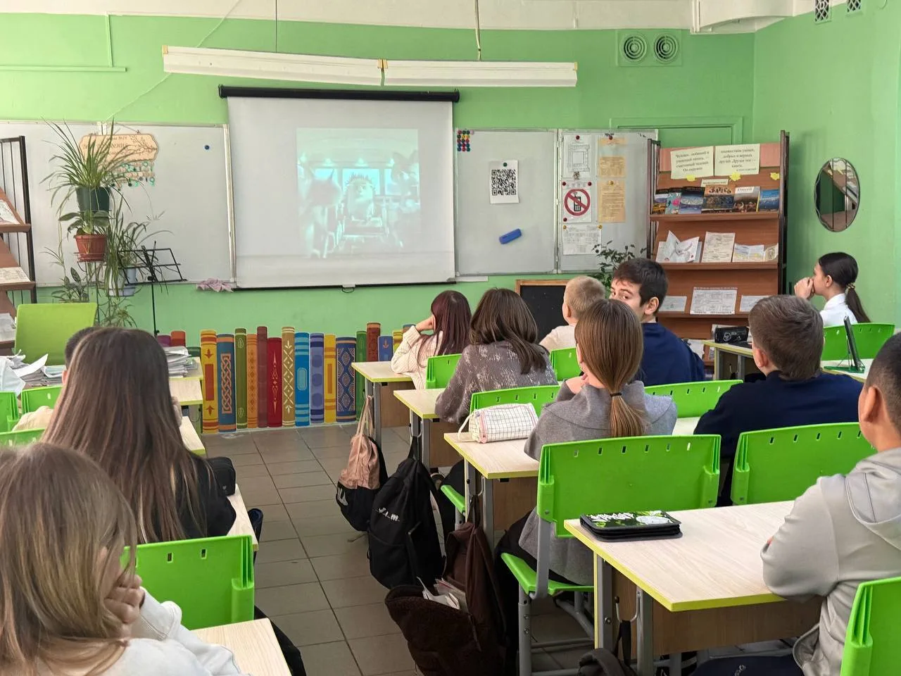 📍 Профилактика деструктивного поведения: важные разговоры в нашей школе.  В нашей школе прошли темат