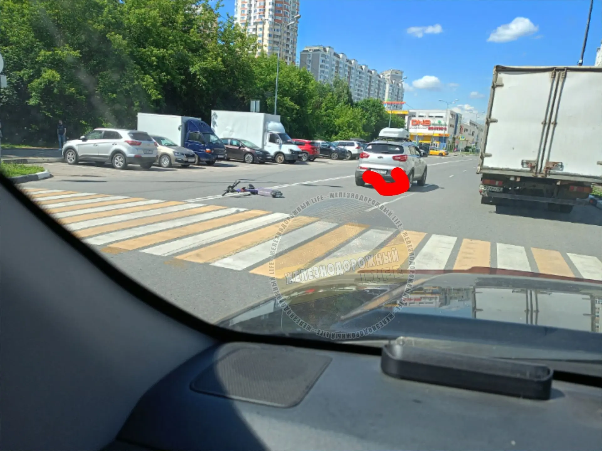 Сбили самокатчика у ТЦ Конфитюр...

Железнодорожный Life
Прислать новость