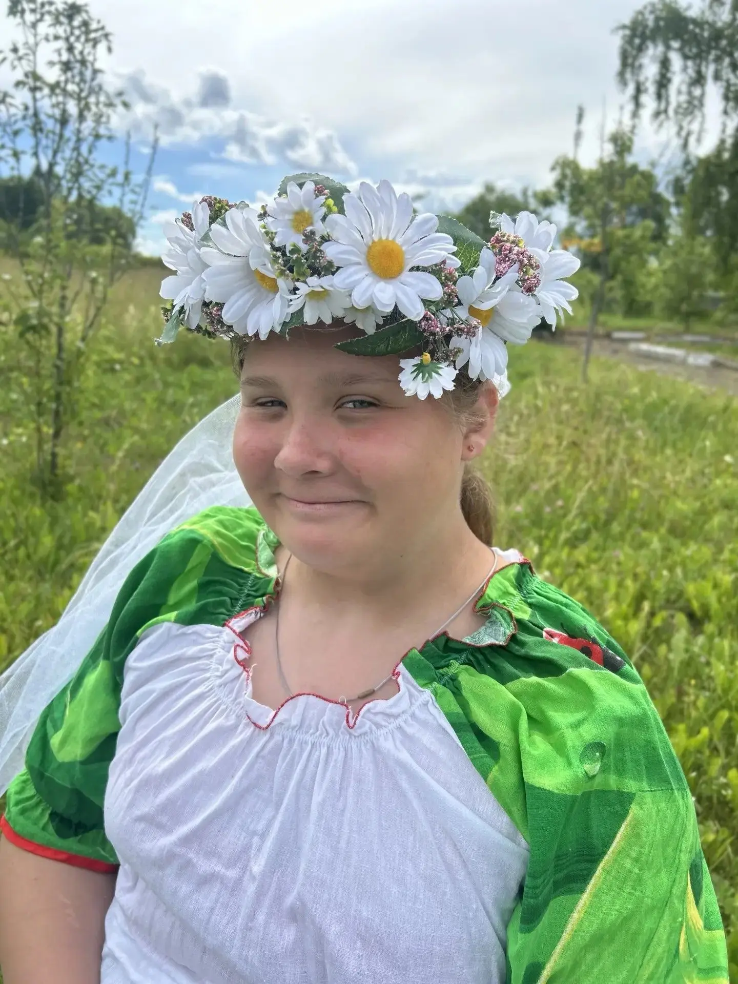 17 ДЕНЬ 
День, когда мы все стали Ромашками: хроника самого солнечного праздника в пришкольном лагер