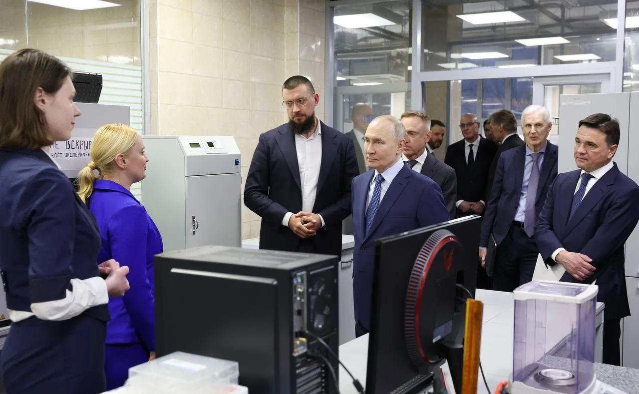 Путин посетил МФТИ перед Днём студенчества