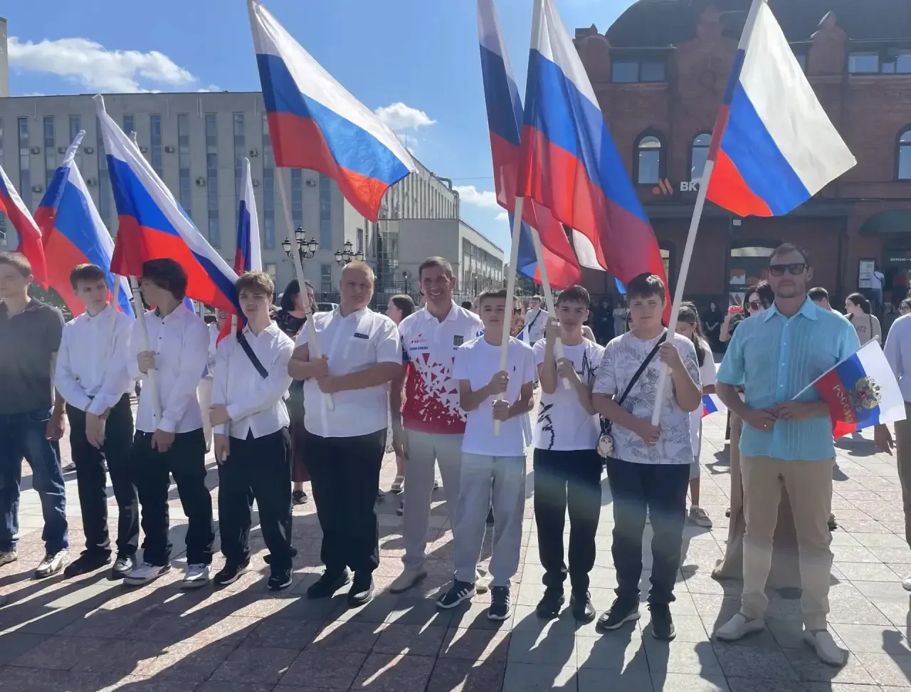 🇷🇺 Сегодня вся страна отмечает праздник, посвящённый одному из главных символов нашег...