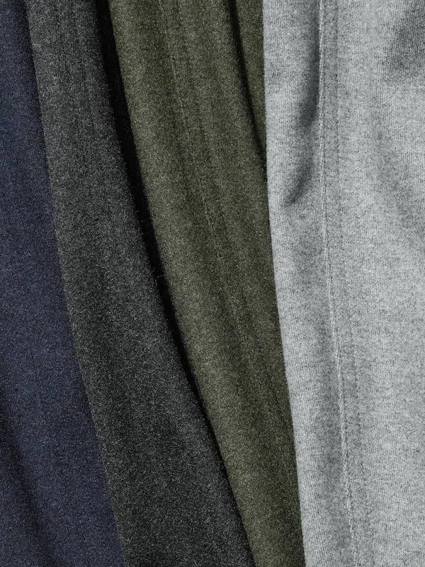 UNIQLO снова выпустили очередной бестселлер, который нужен нам всем этой осенью 🍂