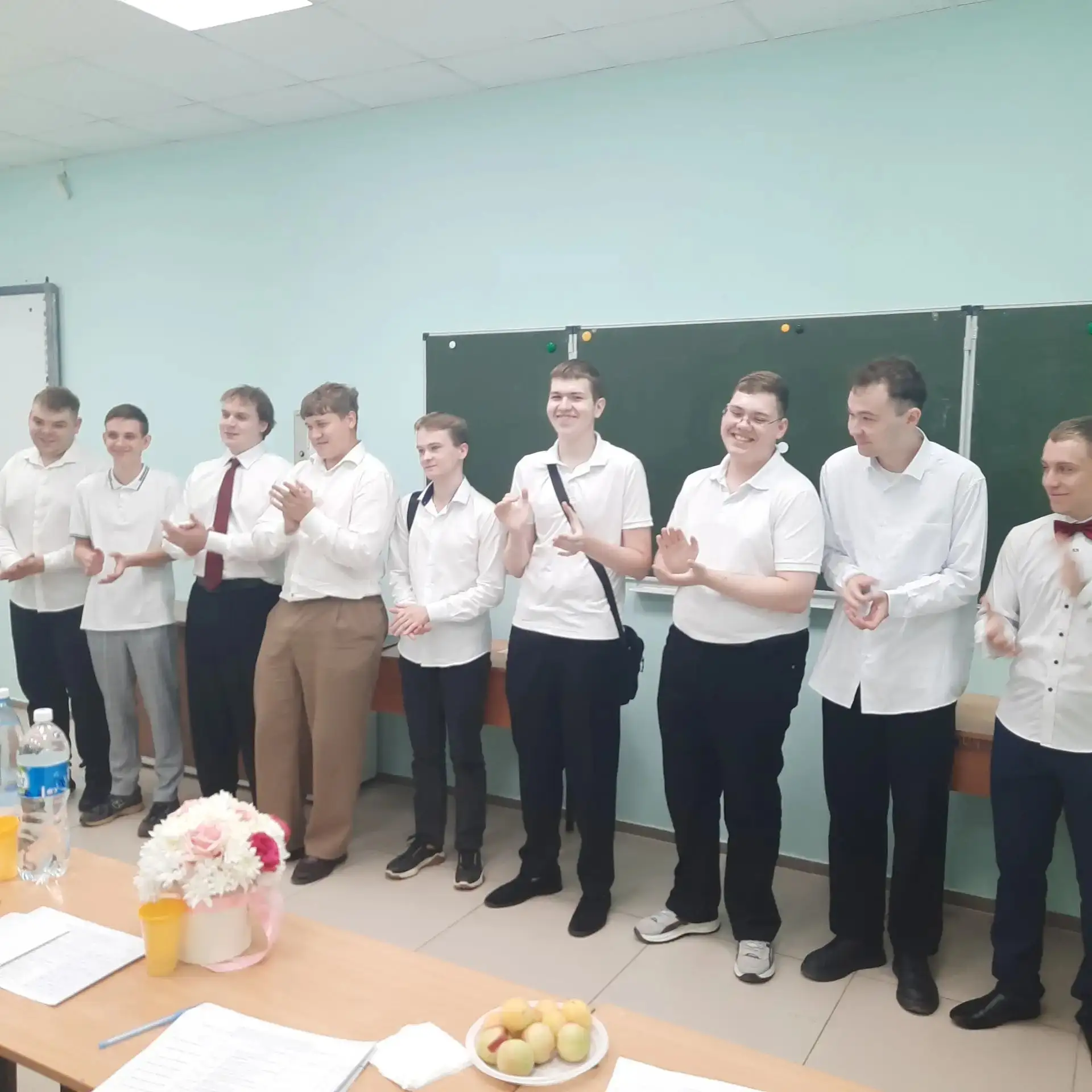 Выпускники групп ТЭдо 41, ТЭдо 42, Тэд 31 успешно защитили ВКР!
Поздравляем! 
Удачи, коллеги
