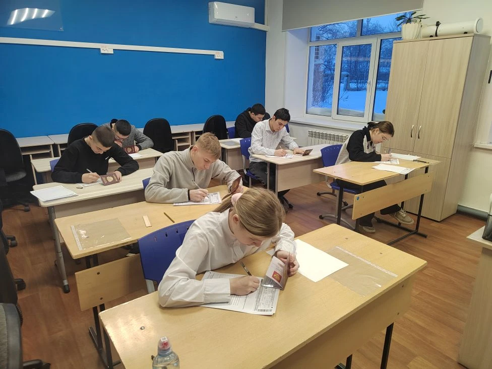 Сегодня в нашей школе — репетиция главного экзамена!