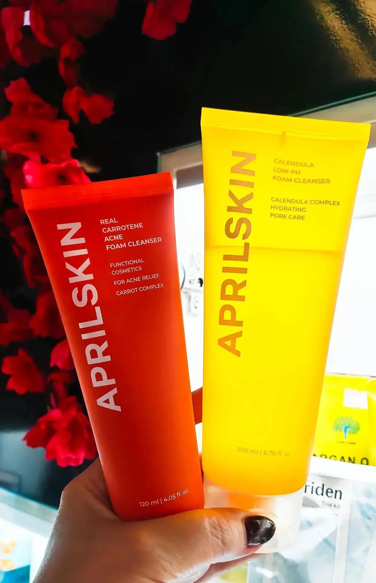 APRILSKIN Морковная пенка для умывания с салициловой кислотой