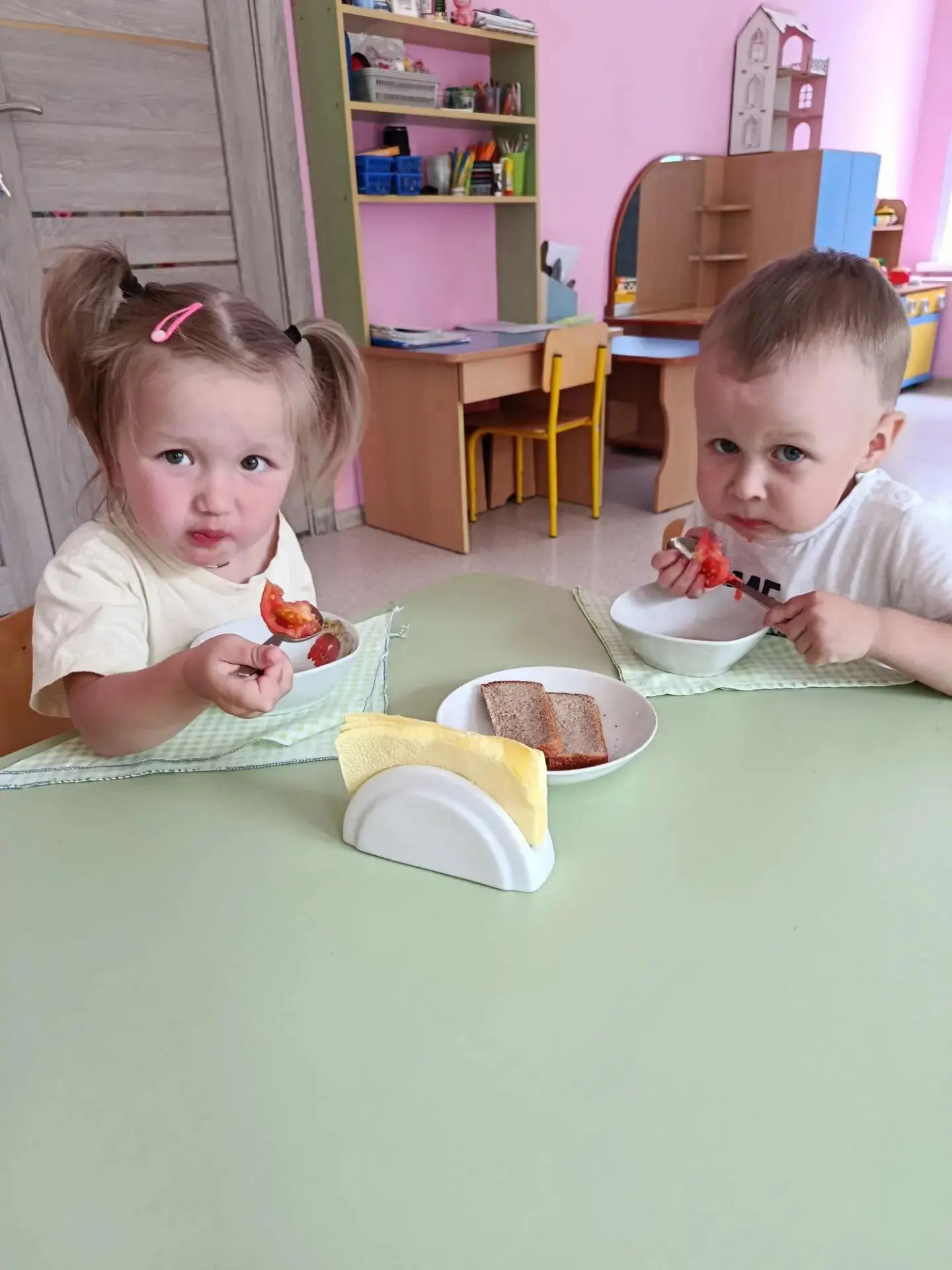 💫 Среди множества разнообразных факторов, постоянно действующих на развитие детского организма и ег