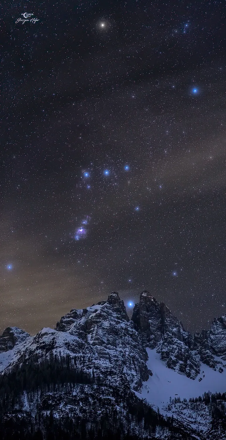 Сияющий Орион над Доломитовыми Альпами, Италия ✨😍