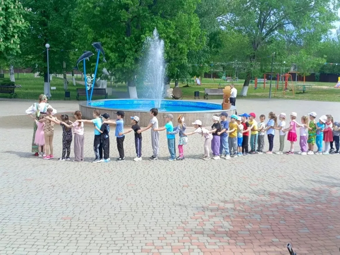 Народные игры — это не про забаву, а про дружбу!  14 мая в нашем городском парке было шумно и весело