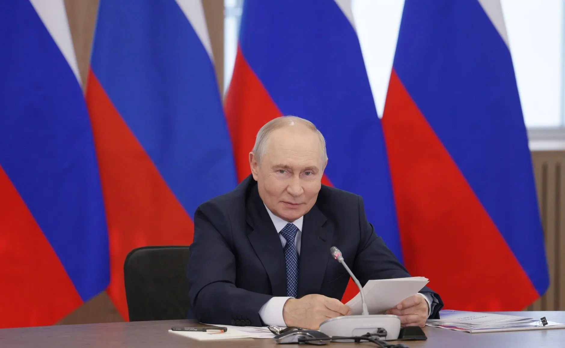 🇷🇺 Владимир Путин присвоил высокие звания дагестанцам.