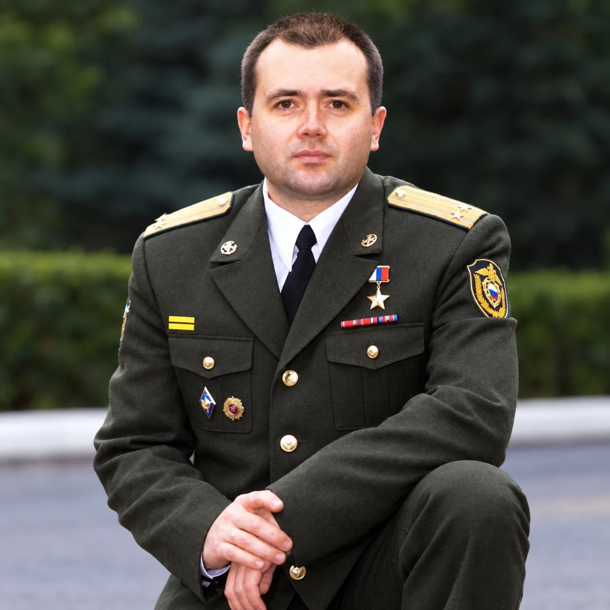 ❗ОН ИСТЕКАЛ КРОВЬЮ, НО ПРОДОЛЖАЛ КОМАНДОВАТЬ. ПАМЯТИ СЕРГЕЯ МЕДВЕДЕВА