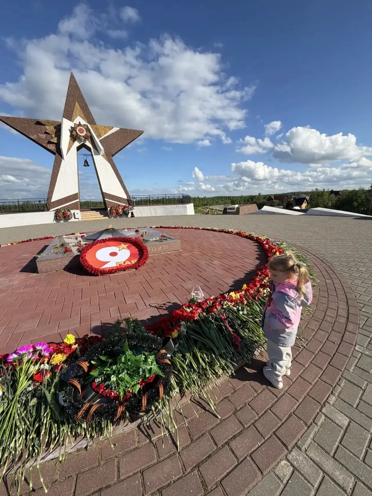 🌟Воспитанники младшей группы «Звездочки» Фомичева Варюша, Сильченко Максим, Сереженков...