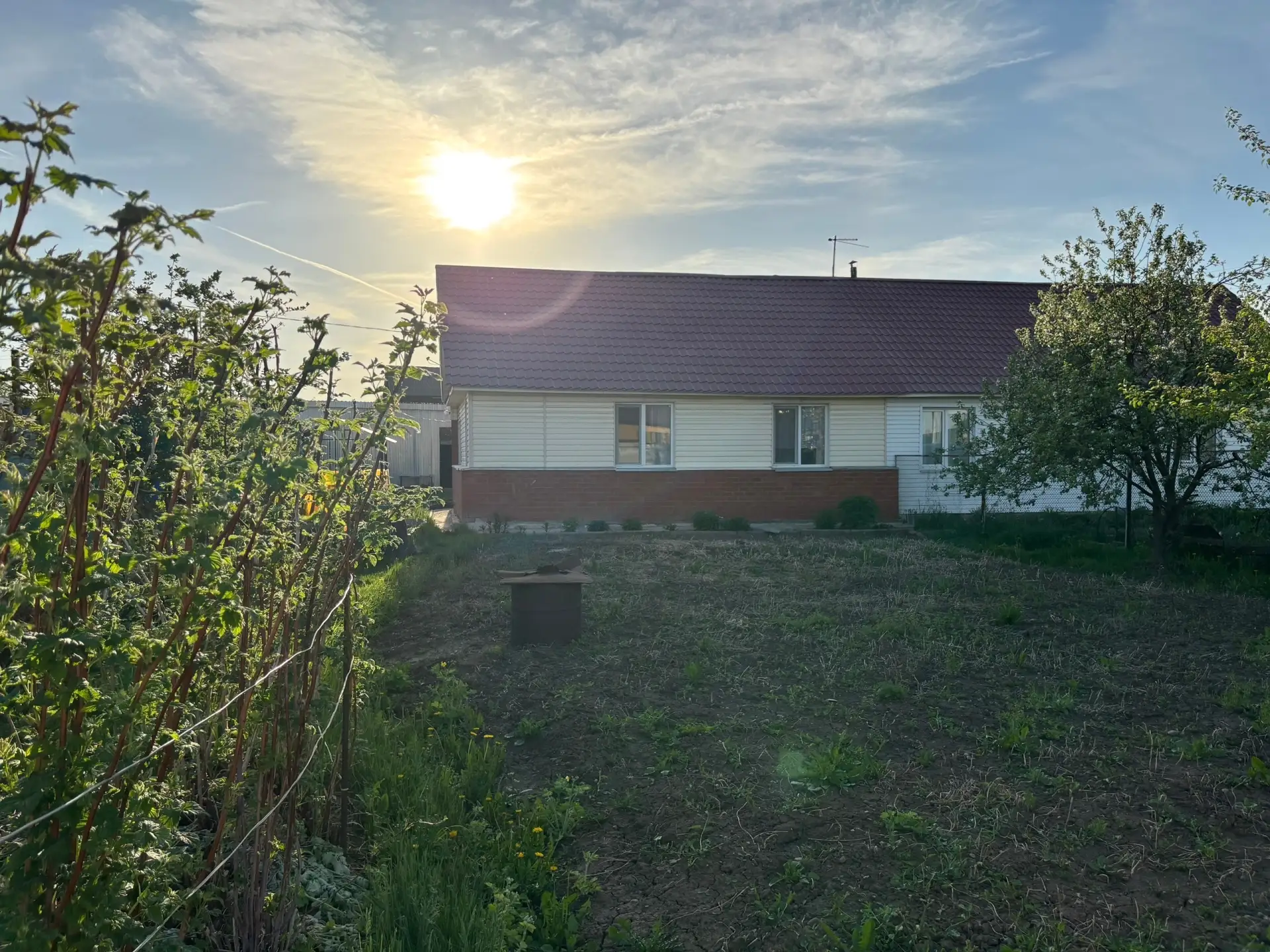 🏡 Продается уютная 3-комнатная квартира в двухквартирном доме с участком 9 соток в г. Оса!

Ищете н