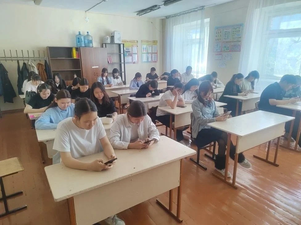 Знать основной закон: юные гимназисты проверили себя на знание Конституции Тувы