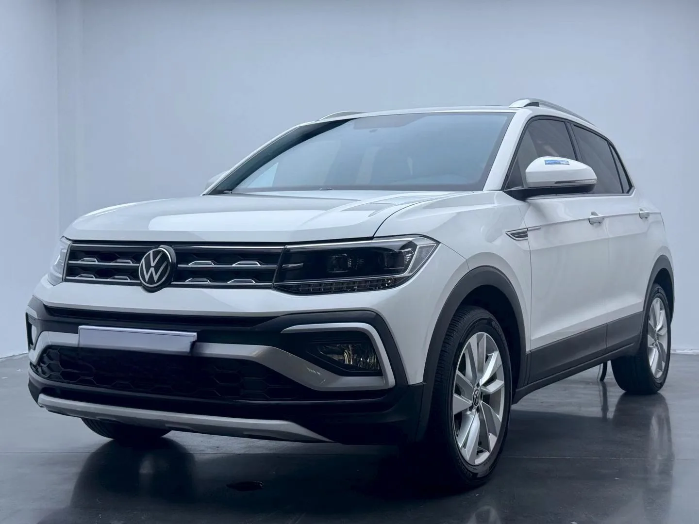 Расчёт для клиента.   🚗 Volkswagen T-Cross 1.5L Comfortline AT (2022) 🚗  В наличии в Китае 🇨🇳  📍 Сто