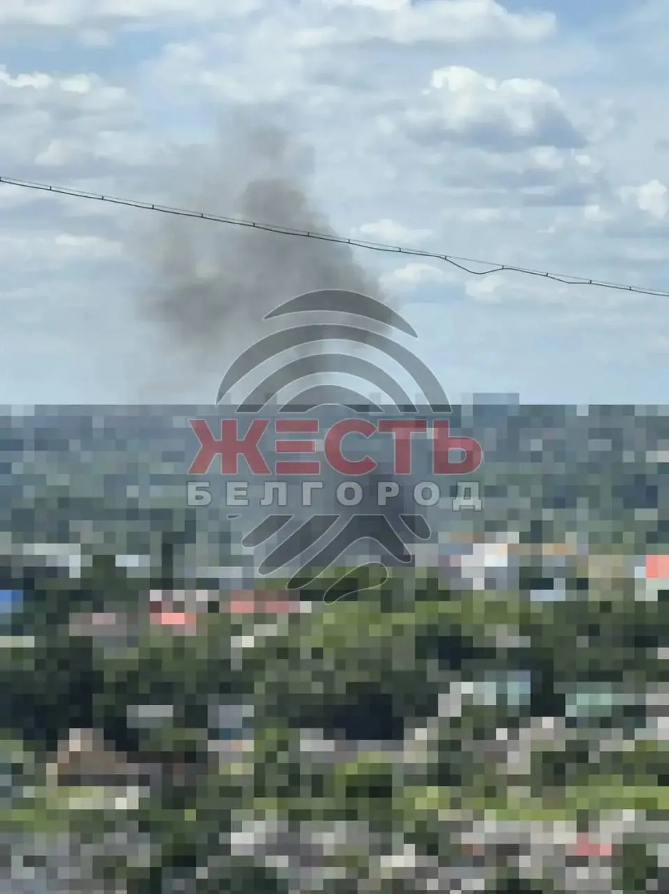 ❗️После громких звуков в районе «Спутника» снова поднимается дым!