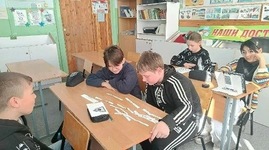 Классный час: "Осторожно, весенний паводок!"С целью ознакомления учащихся с мерами безо...