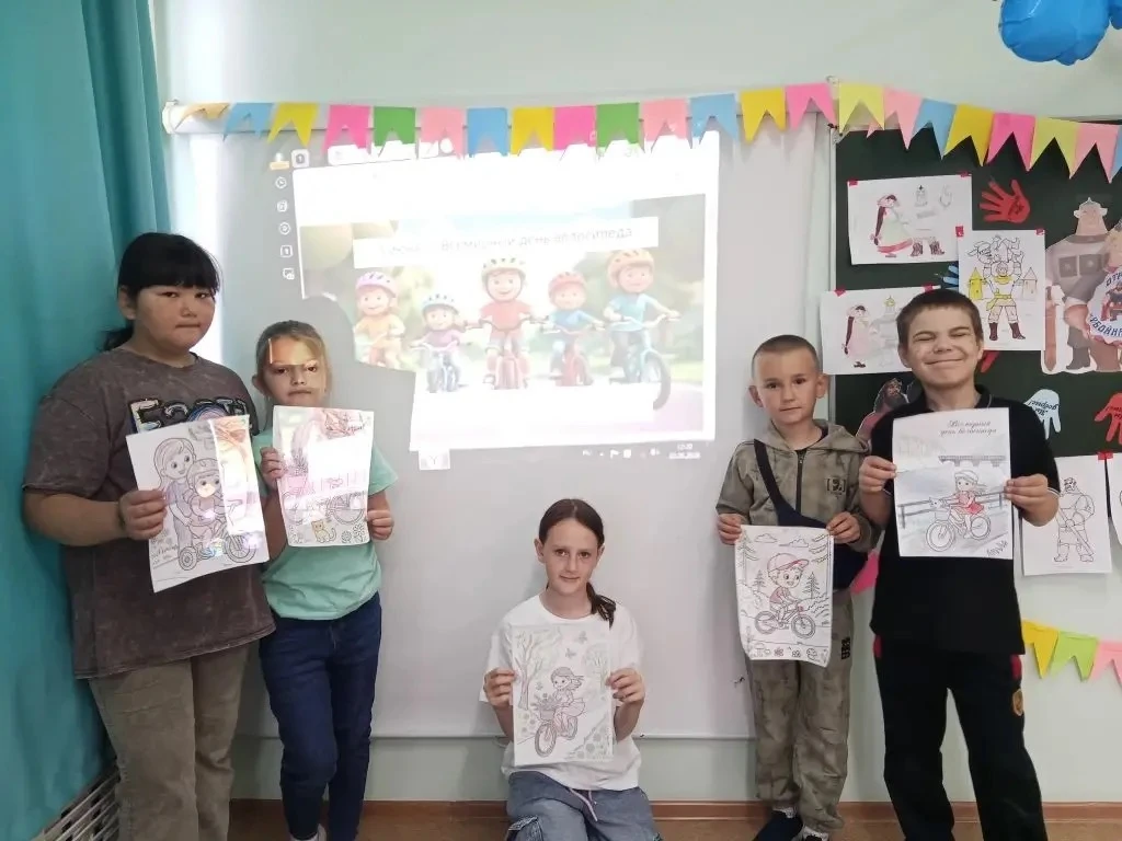🏠Сегодняшний день в лагере был насыщен событиями и посвящён сразу нескольким интересны...