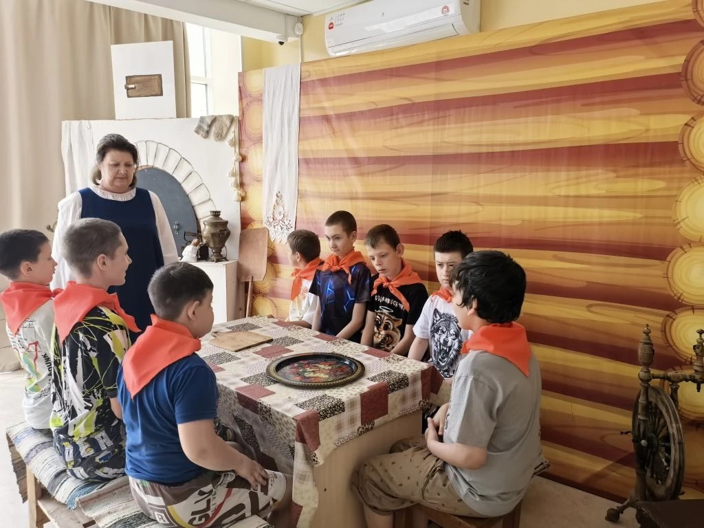 В 7 день лагеря мы совершили путешествие в ДК Коломна.