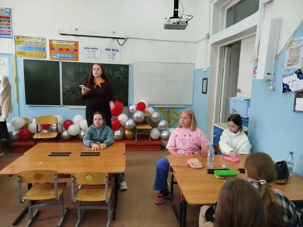 ☀️ Ко Дню защиты детей ребята из школьного лагеря «Бригантина» приняли участие во Всероссийской акци