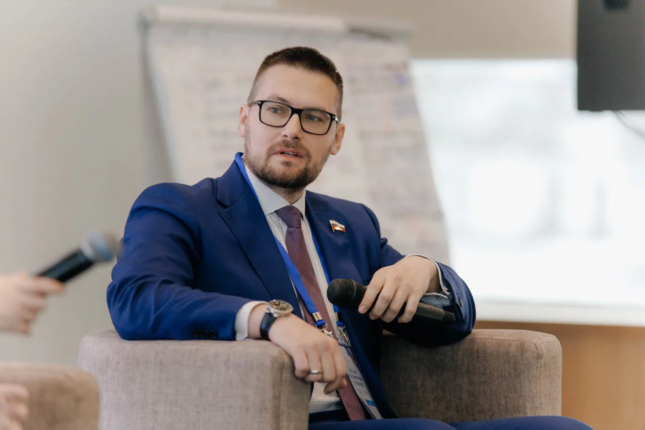 Руслан Смашнев стал временно исполняющим полномочия главы городского округа Долгопрудны...