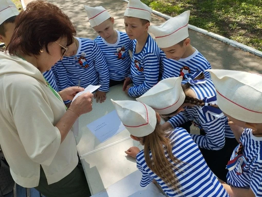 🇷🇺🔥 «Зарничка» — школа мужества и командного духа 8 мая ученики 3А класса (1 корпус, кл. руководител