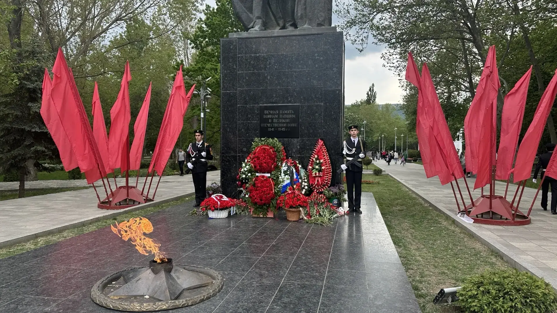 🕯 Наши кадеты в строю: участие во Всероссийской акции «Вахта памяти» 🕯
