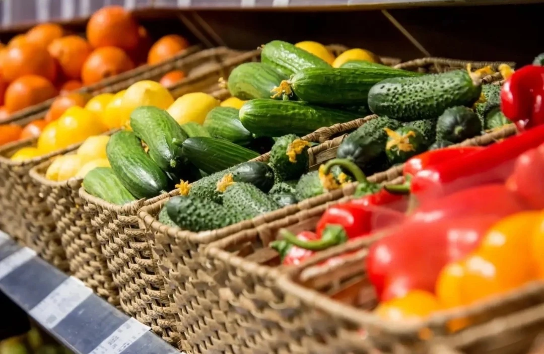 📊 В Курской области за месяц подешевели куриные яйца и овощи

Курскстат сравнил цены в регионе за а