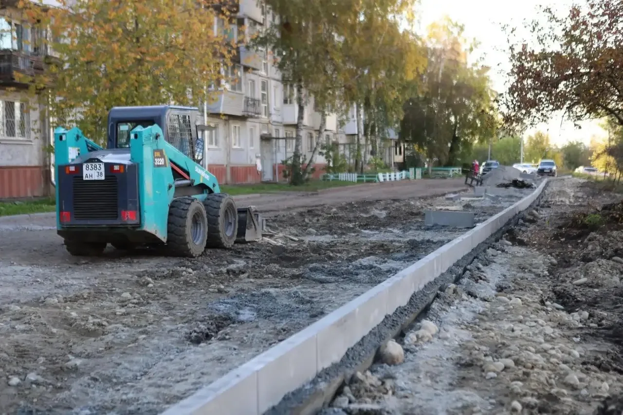 ⚒️ 38 дворов ремонтируют на территории Свердловского округа