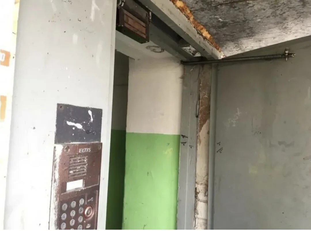 С учетом позиции прокурора в пользу несовершеннолетнего ребенка увеличен размер компенсации морально