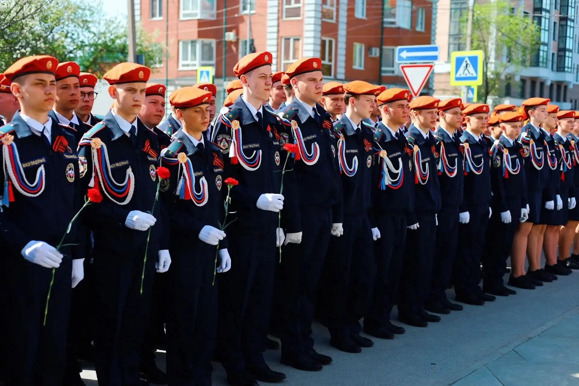 🎉В честь Дня Победы образовательные организации Барнаула присоединились к праздничным мероприятиям  