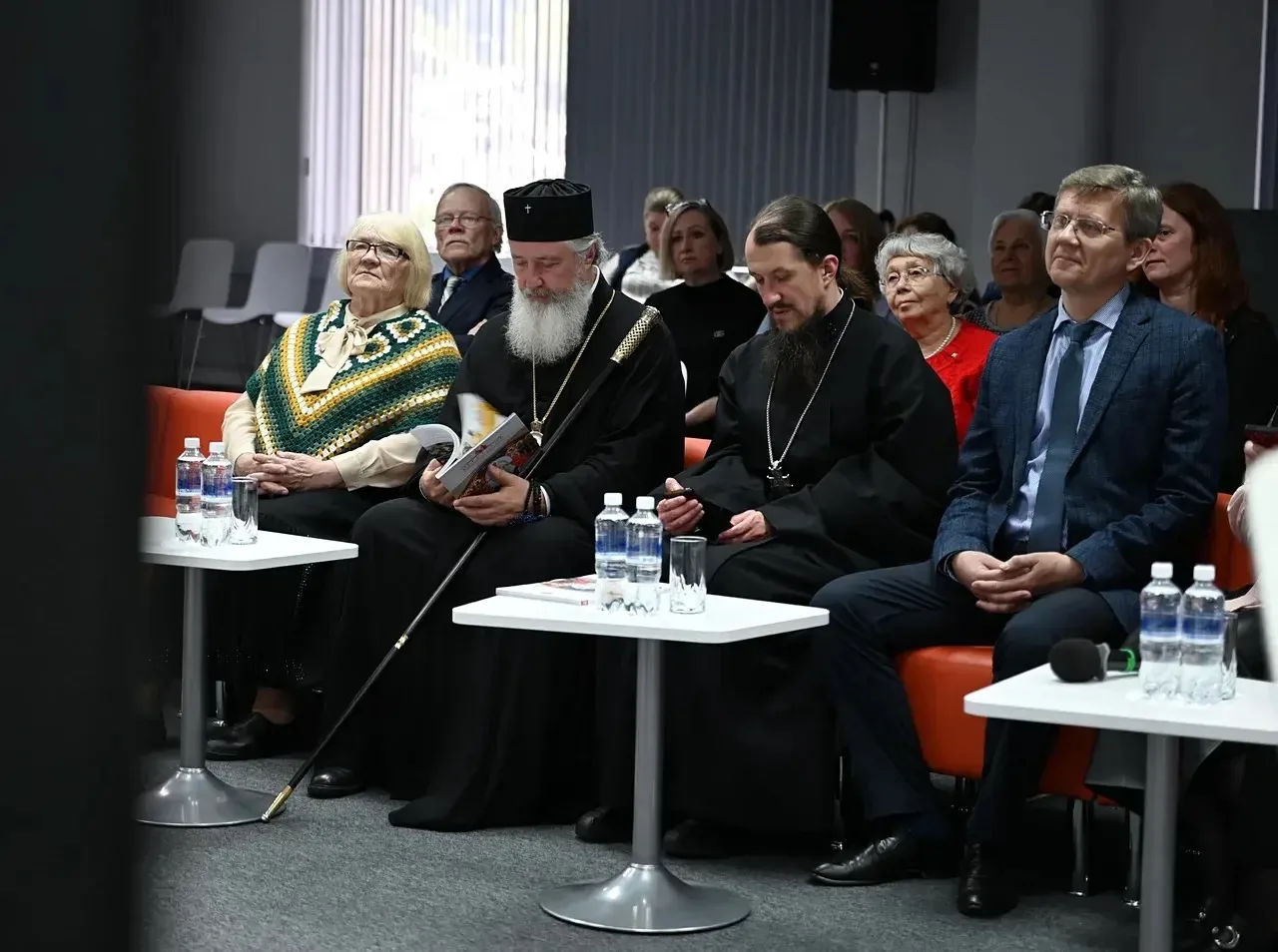 19 мая в библиотеке им. И.И.Молчанова-Сибирского прошла презентация нового, пятого по счету, номера 