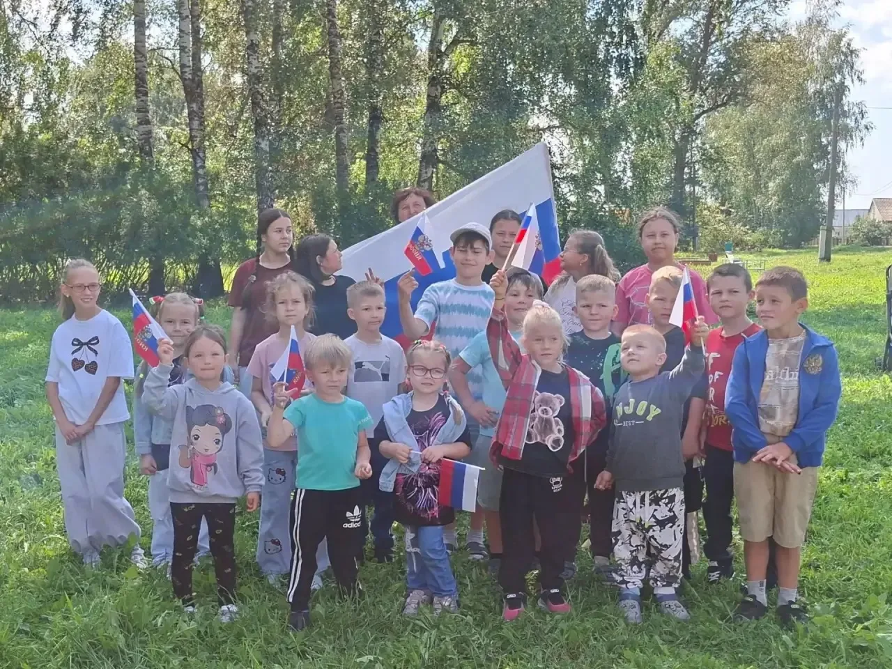 В Ломатском сельском клубе прошла познавательно- игровая программа