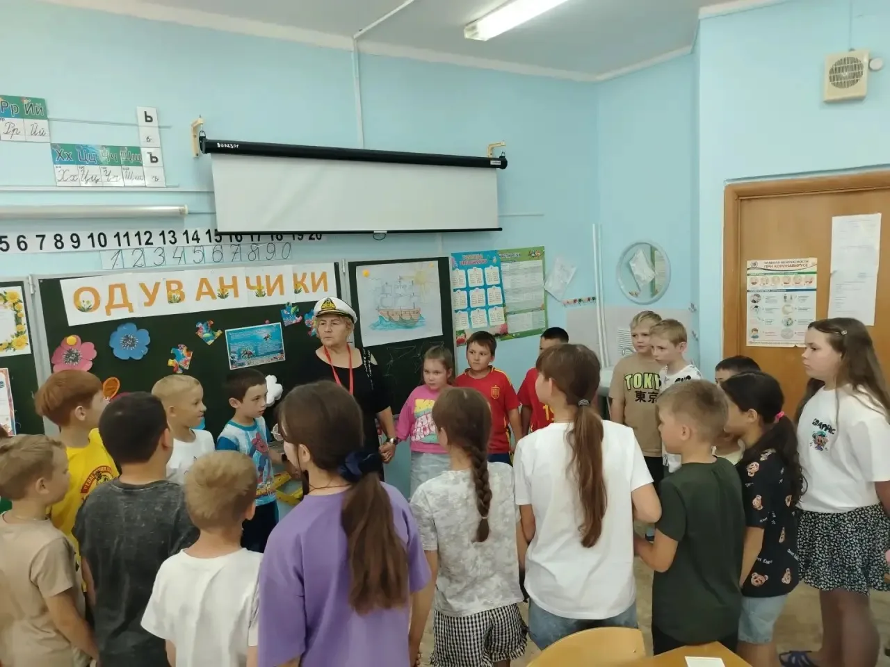 В нашем пришкольном лагере "Орлёнок" было проведено необычное занятие с психологами на тему "Зависим