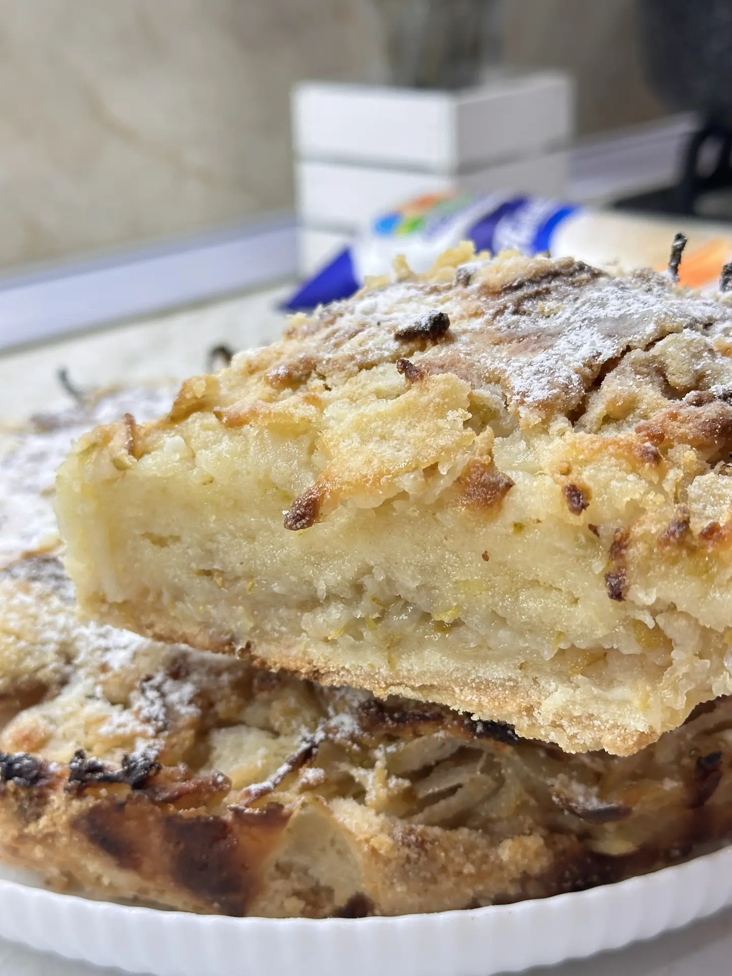 Пирог испекла 🥮без замеса теста ☝️😉 Жека как принёс утром груши из сада,а они… — публикация канала «Khutoryanka515»