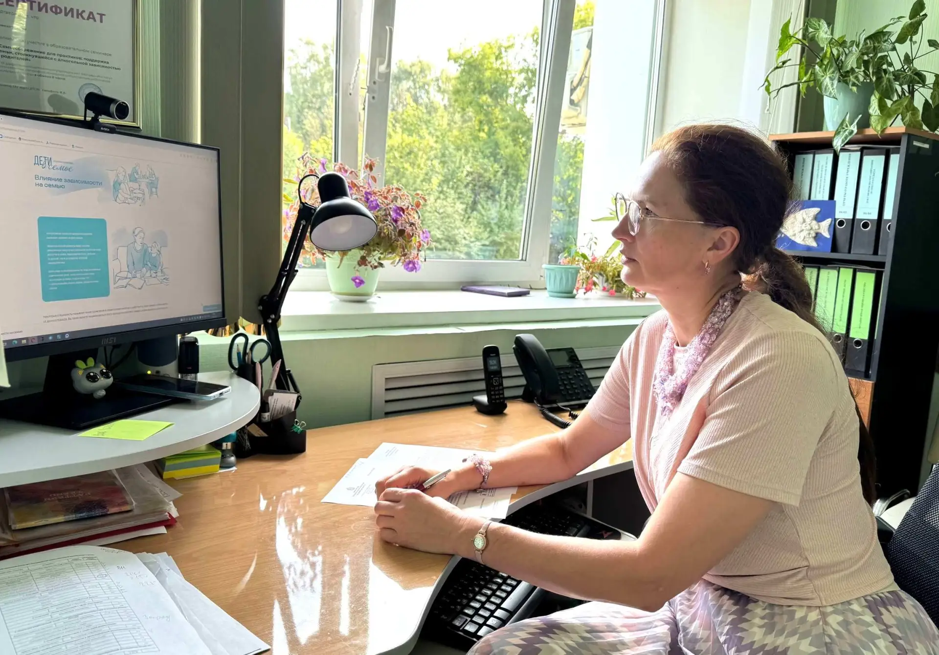 ✨ Поддержка семей, столкнувшихся с алкогольной зависимостью у родителей ✨