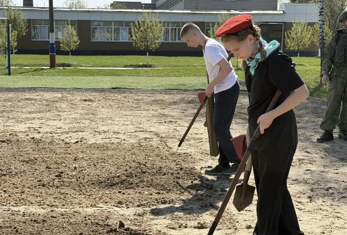 🇷🇺ГОРДОСТЬ ЗА НАШИХ!  Гимназия Nº6 в тройке лучших на «Зарнице 2.0»   Команда среднего звена достойн
