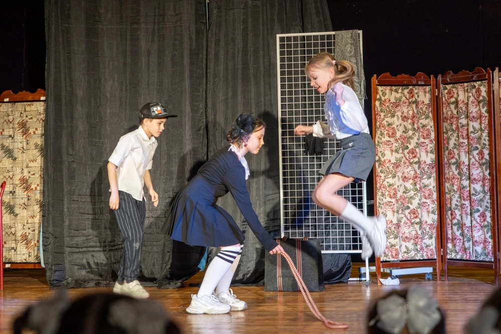 До встречи, Мэри Поппинс! ☂️  🎭 В пятницу ученики 3 класса «А» вместе с классным руководителем Варва