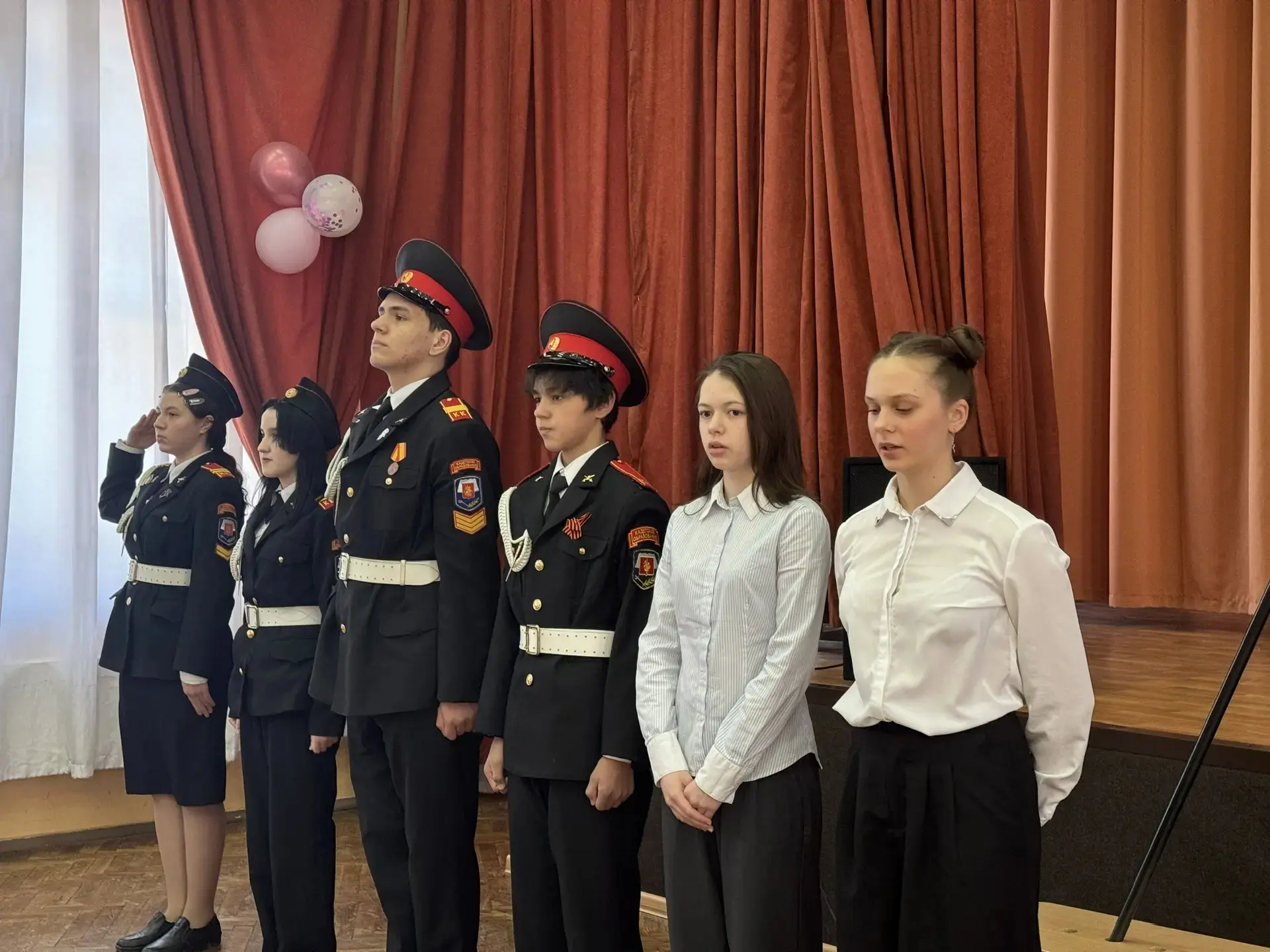 Большой. За кулисами. 250 лет истории и 150 лет служения искусству.  🇷🇺Утро понедельника в школе нач