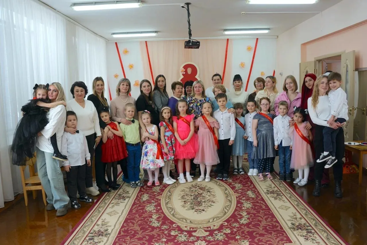 Праздничное мероприятие в  МБОУ "Школа современного образования" в дошкольных отделениях "Росинка" и