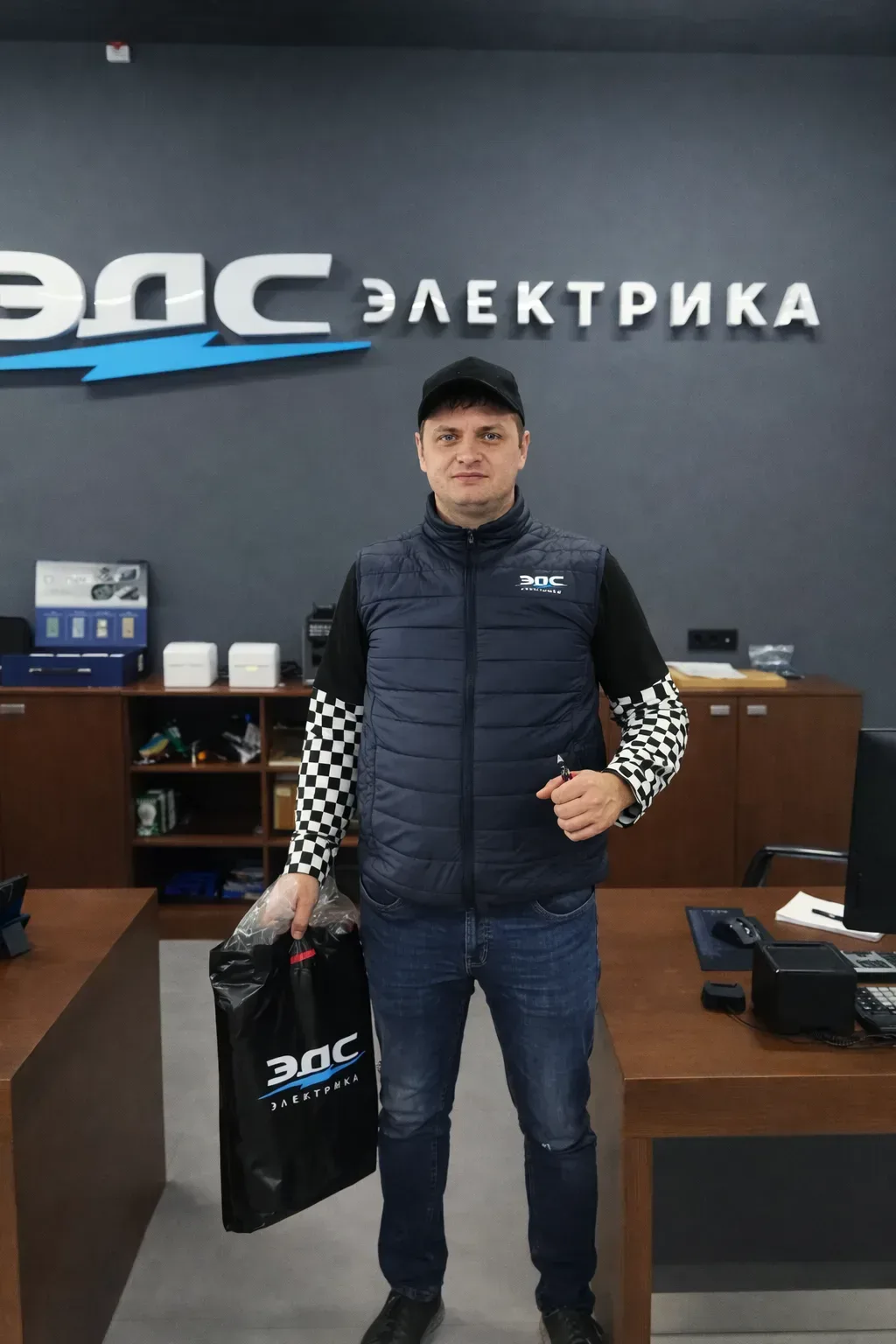 🏆 Победители третьего розыгрыша забрали призы!